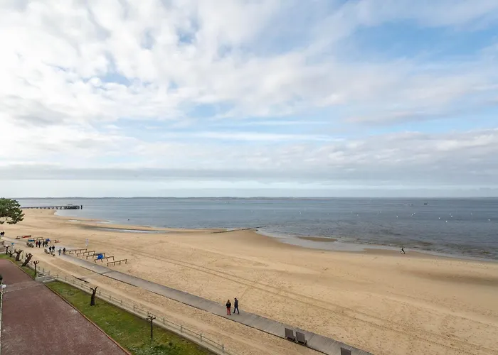 Avec Balcon, Parking Prive, Acces Direct Plage, Proche Centre - Fr-1-319-44 *