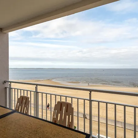 Apartment Avec Balcon, Parking Prive, Acces Direct Plage, Proche Centre - Fr-1-319-44