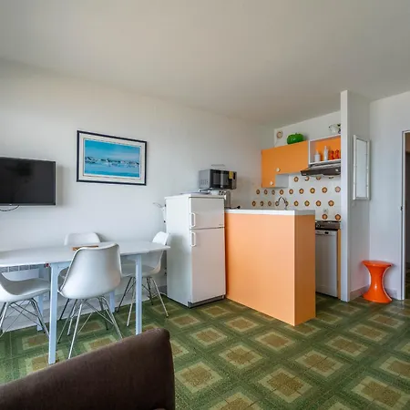 Avec Balcon, Parking Prive, Acces Direct Plage, Proche Centre - Fr-1-319-44 Apartmán